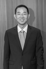 Mr Sun Jin (China) Vice-President, representing the Western Pacific Region